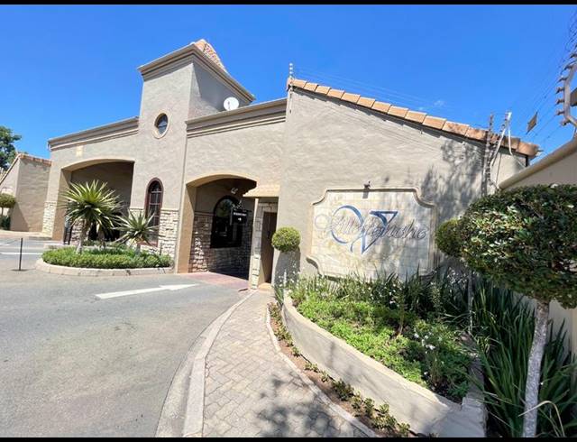 1 BEDROOM APARTMENT FOR SALE IN LONEHILL
